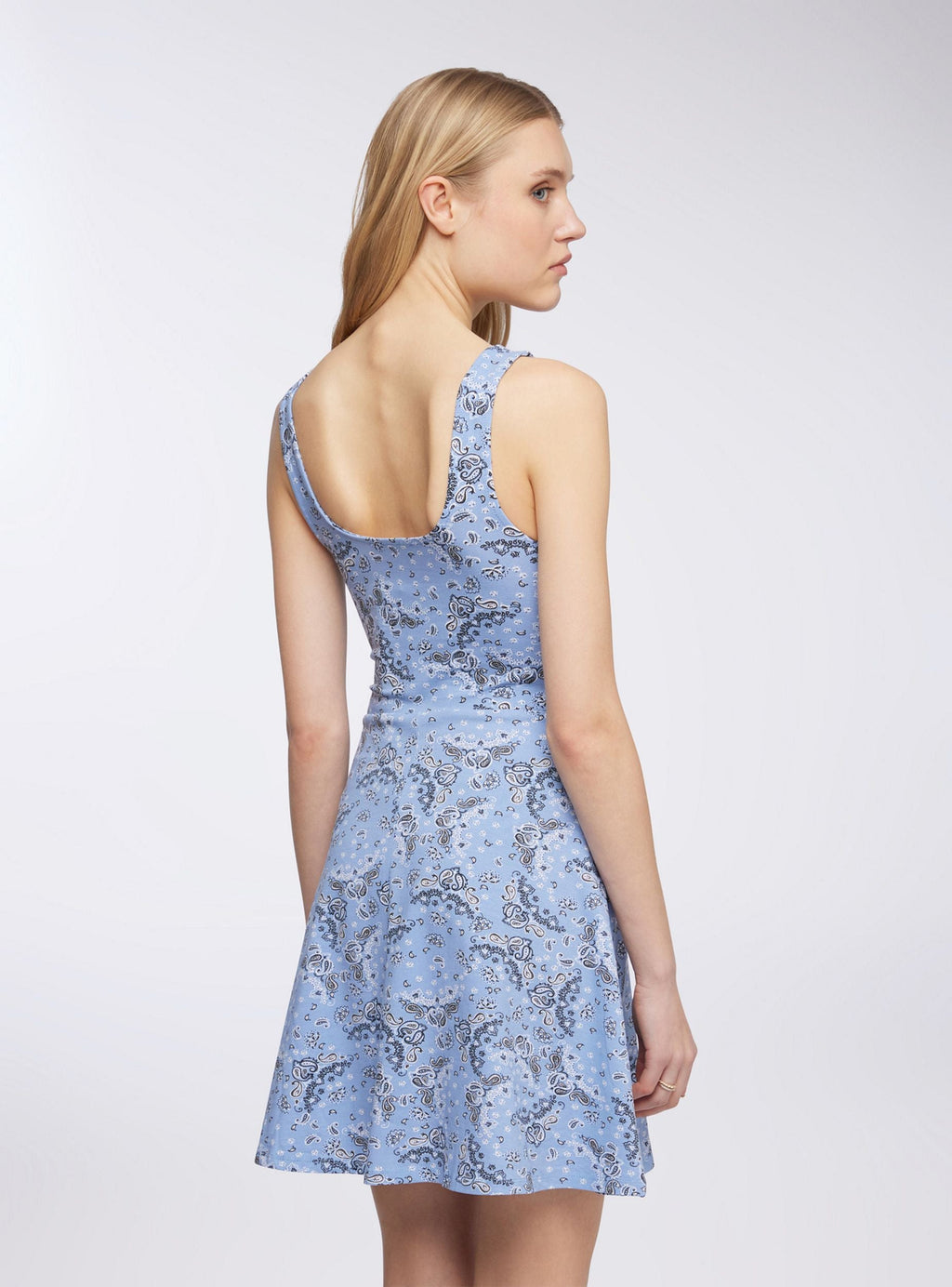 Vestido Elira™ | Estilo Fresco, Ligero y Femenino