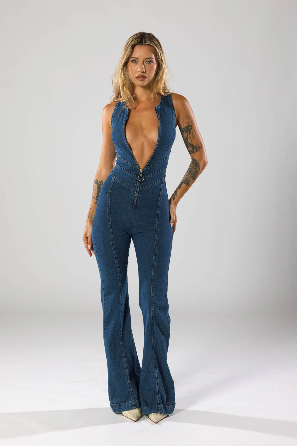 Mono Roxanne™