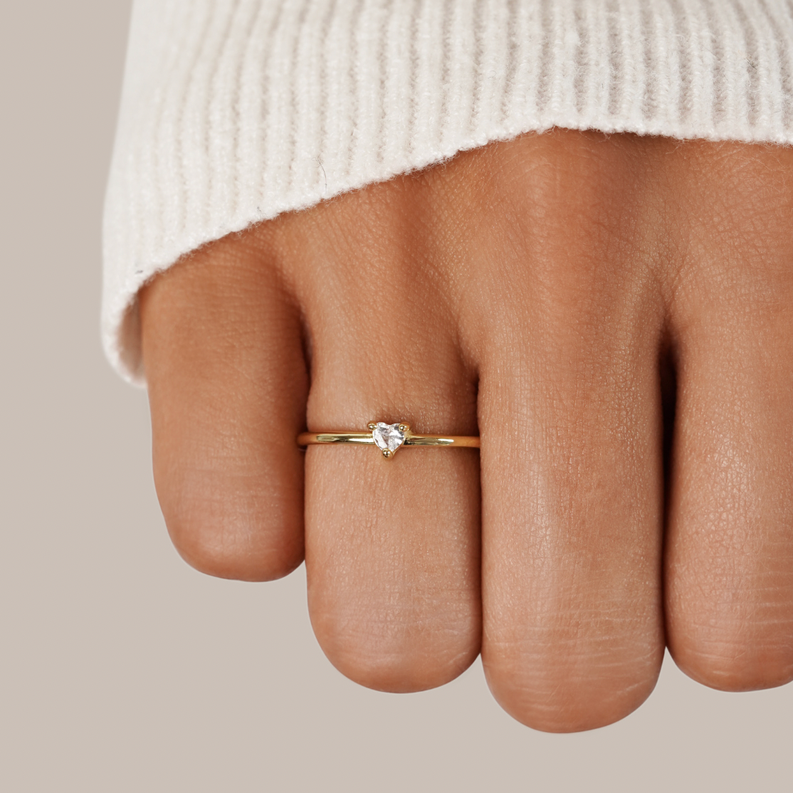 Anillo de Corazón de Cristal Aurora™